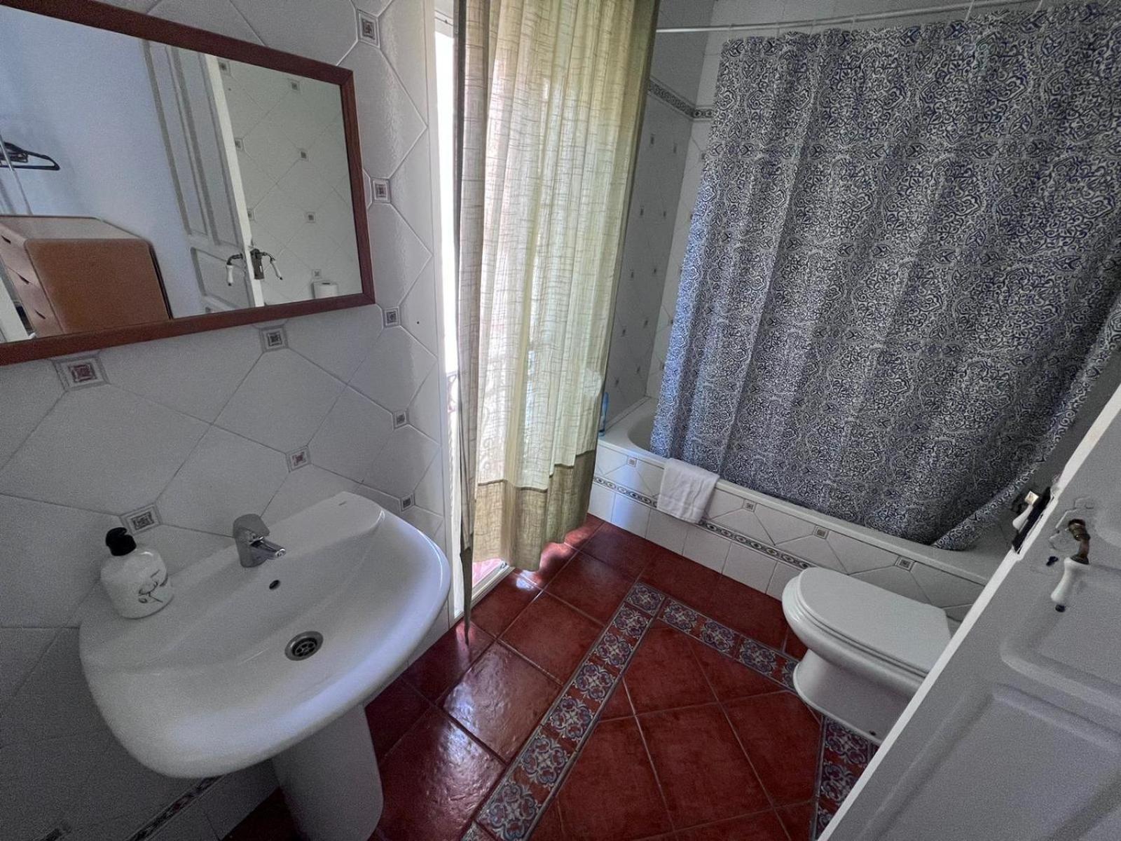 Barbatuke Conde Vandrarhem Málaga Exteriör bild